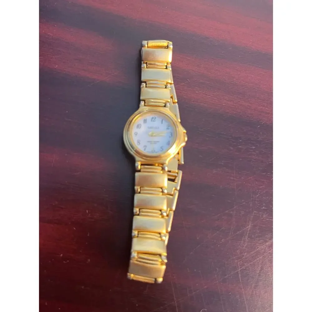 VTG Forever Watch Gold Tone Japan MOVT Not tested